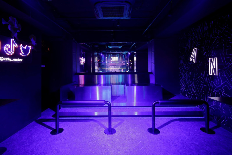 ANCHOR night club-image2