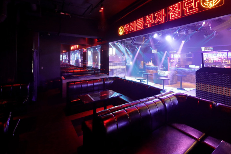 ANCHOR night club-image3