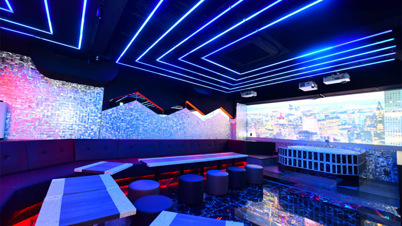 CRAZYLAND by CHEVAL-image1