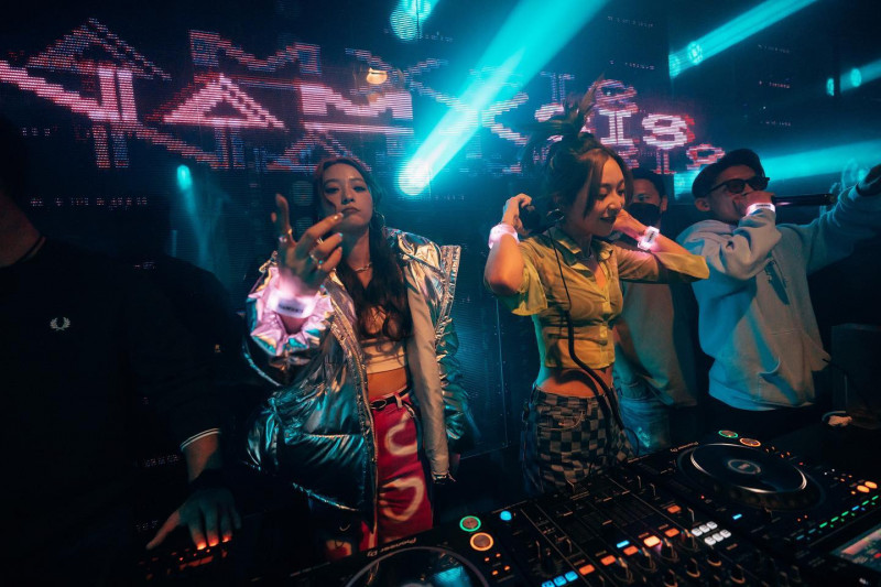 SPACE CLUB-image3