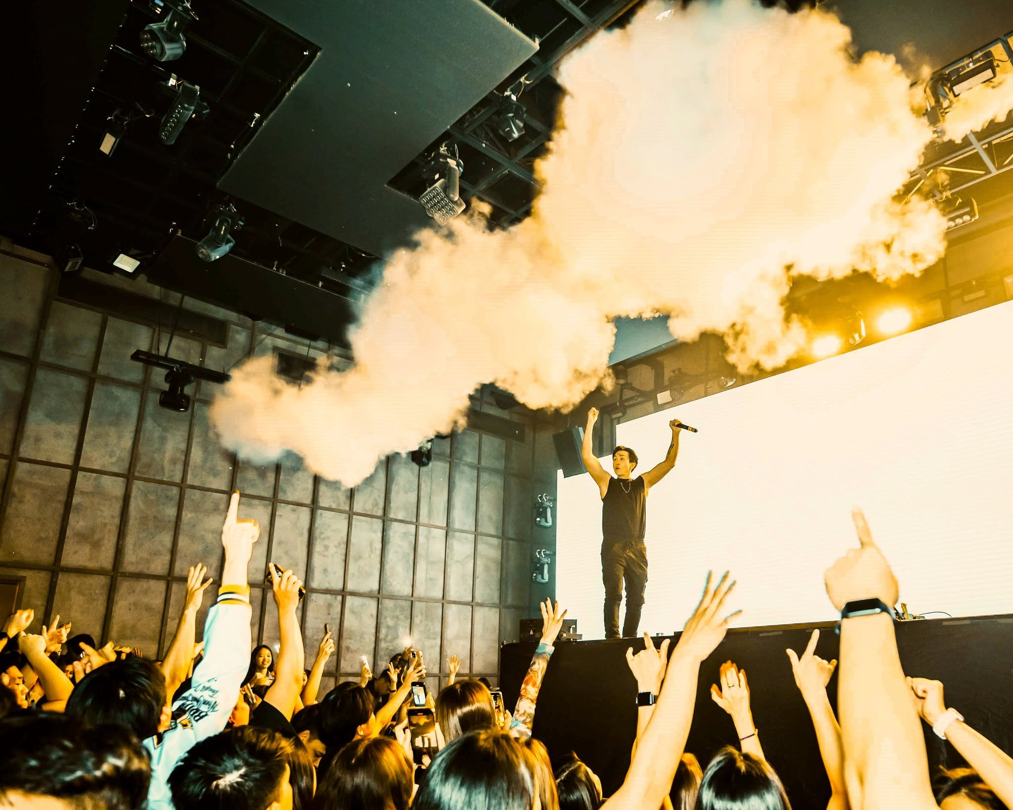W Super Club-image3