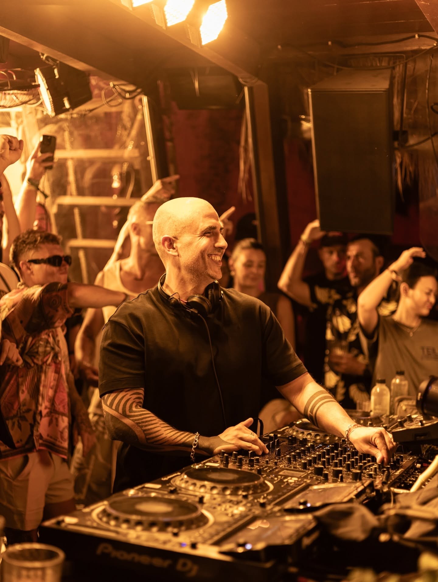 Café Del Mar Beach Club Phuket-image2