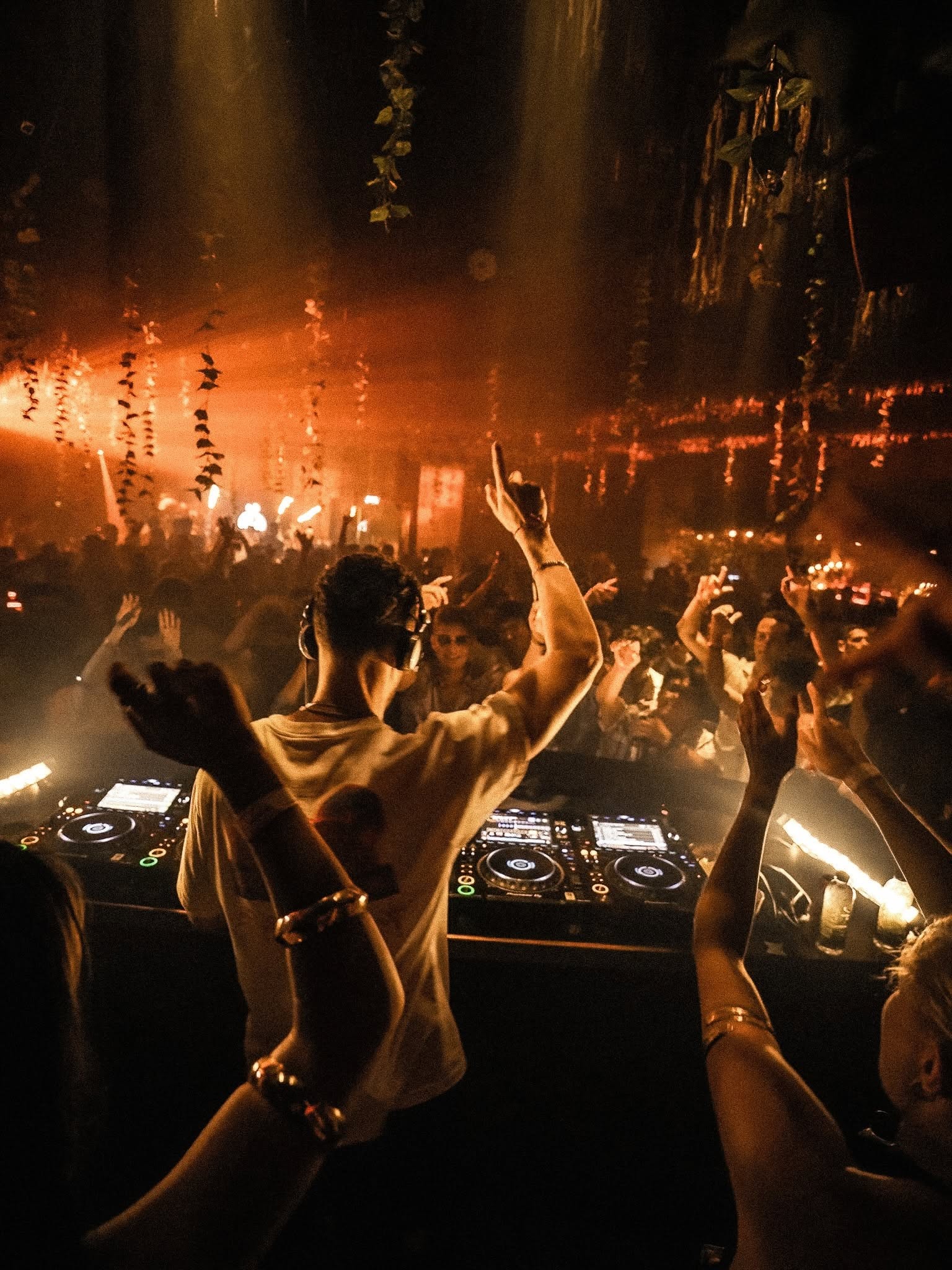 Café Del Mar Beach Club Phuket-image7