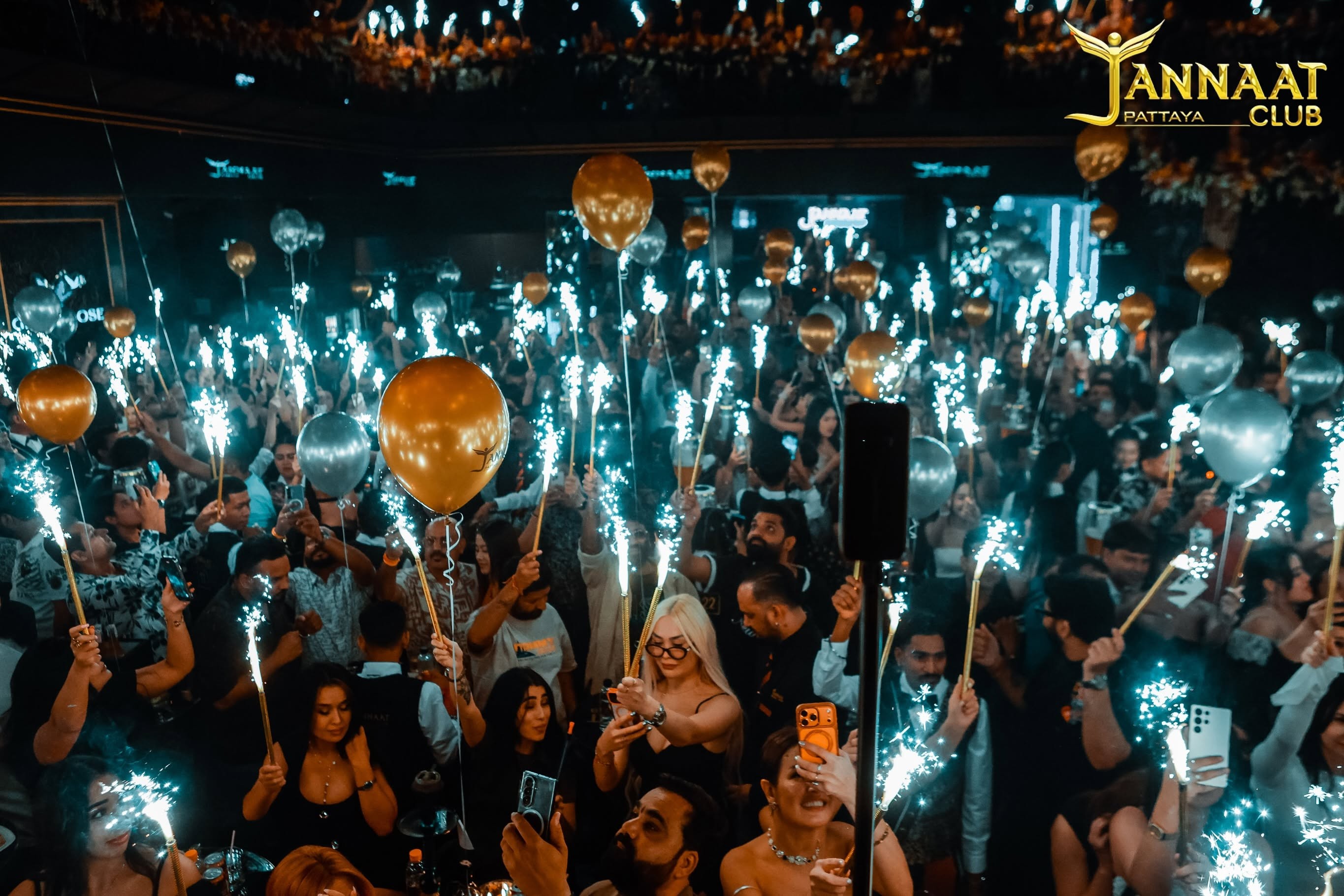 Jannaat Club-image8