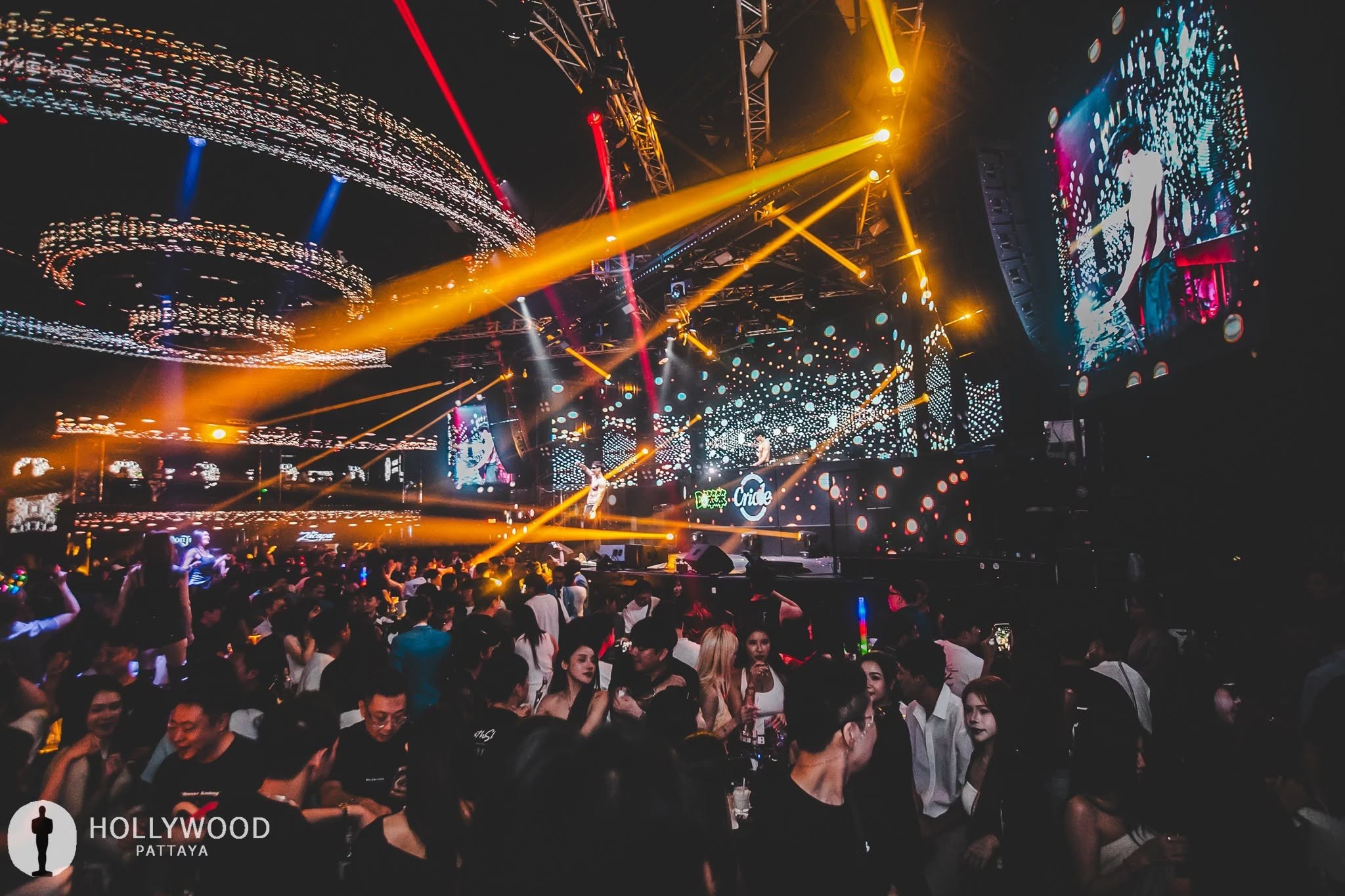 Hollywood Pattaya-image7