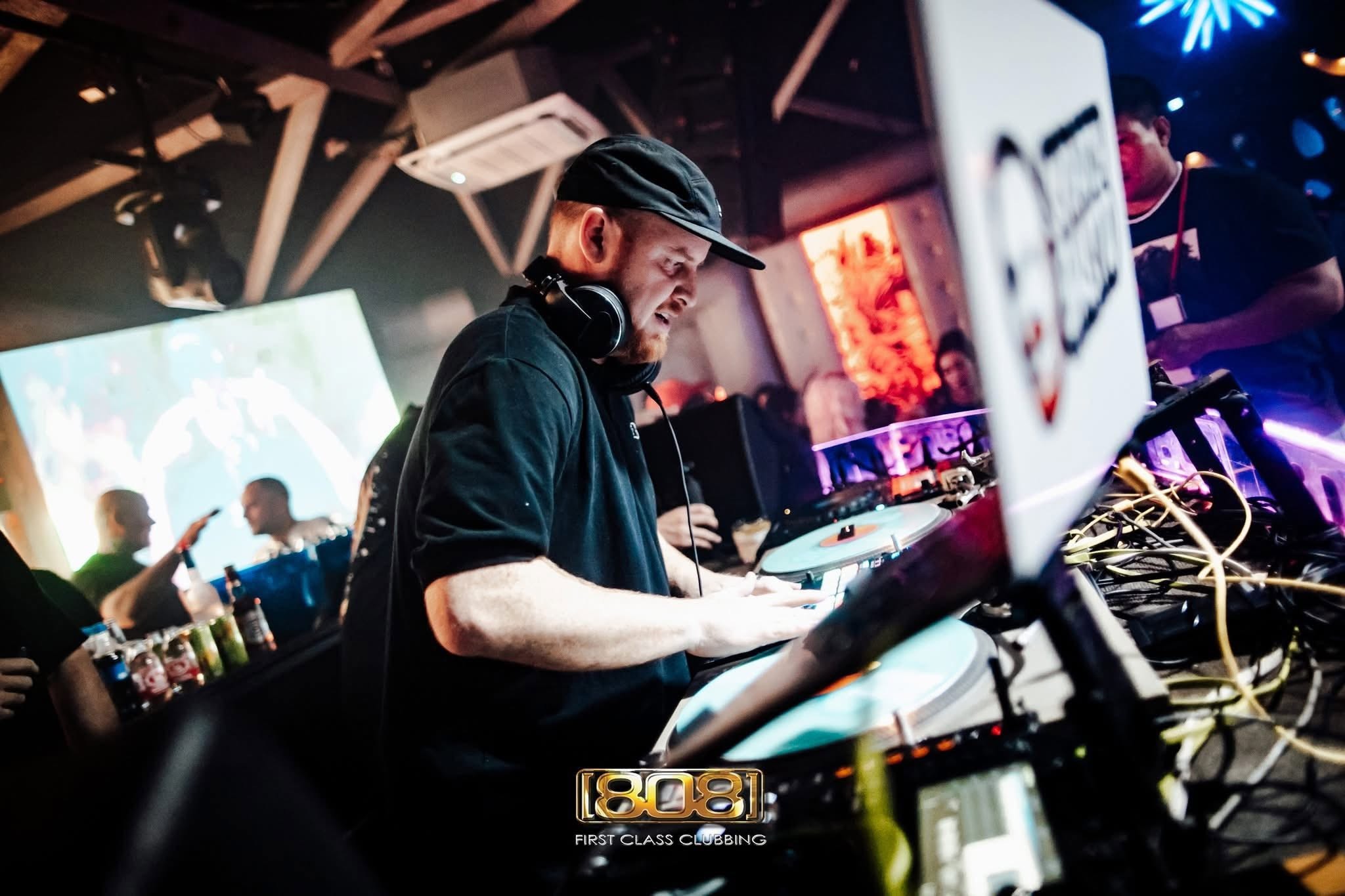 808 CLUB-image7
