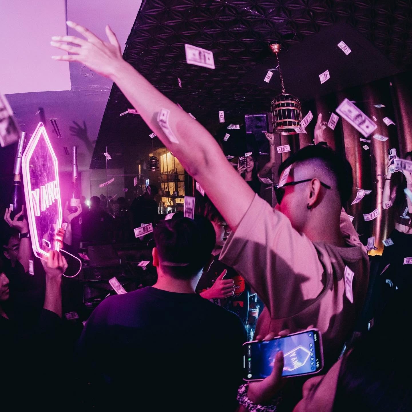 Yang Club-image6