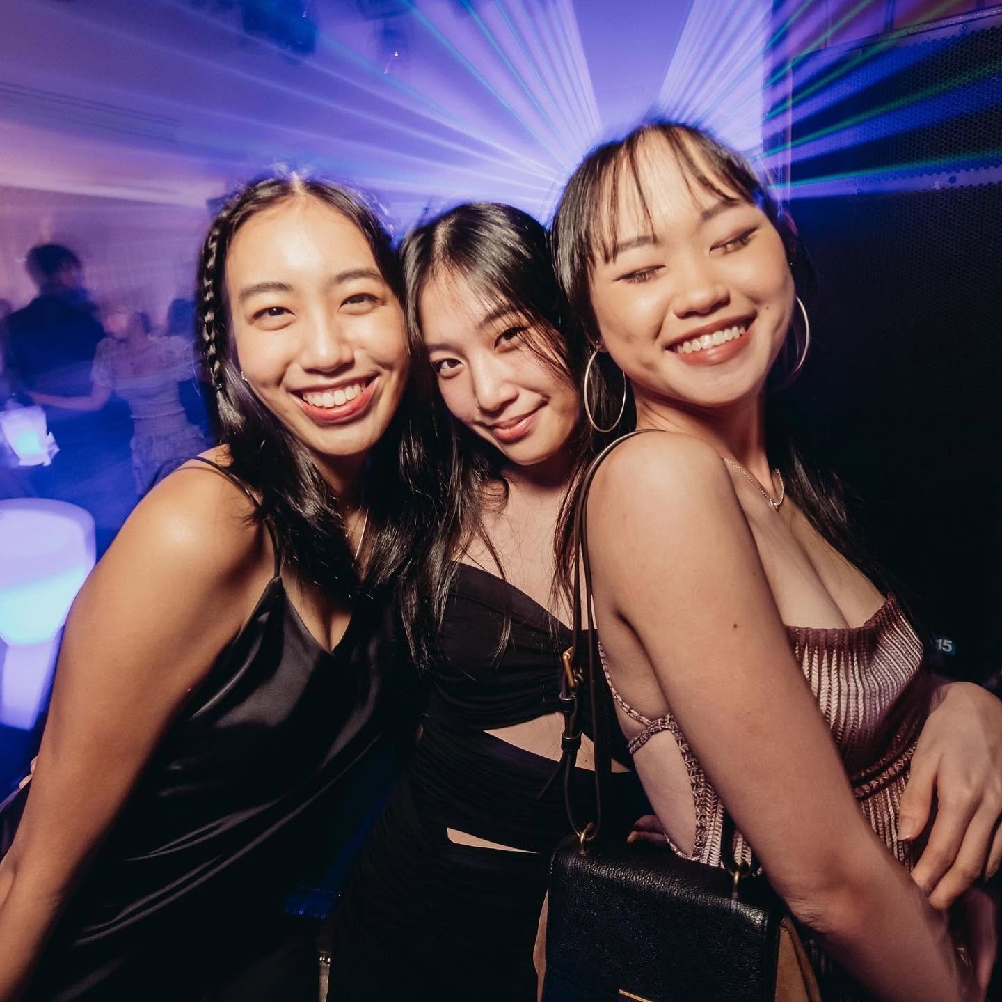 Yang Club-image7