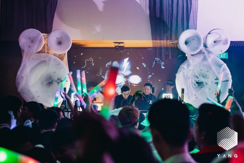 Yang Club-image2