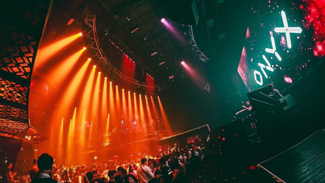 タイ旅行で絶対に行きたい!NIGHTCLUBは事前予約がおすすめ